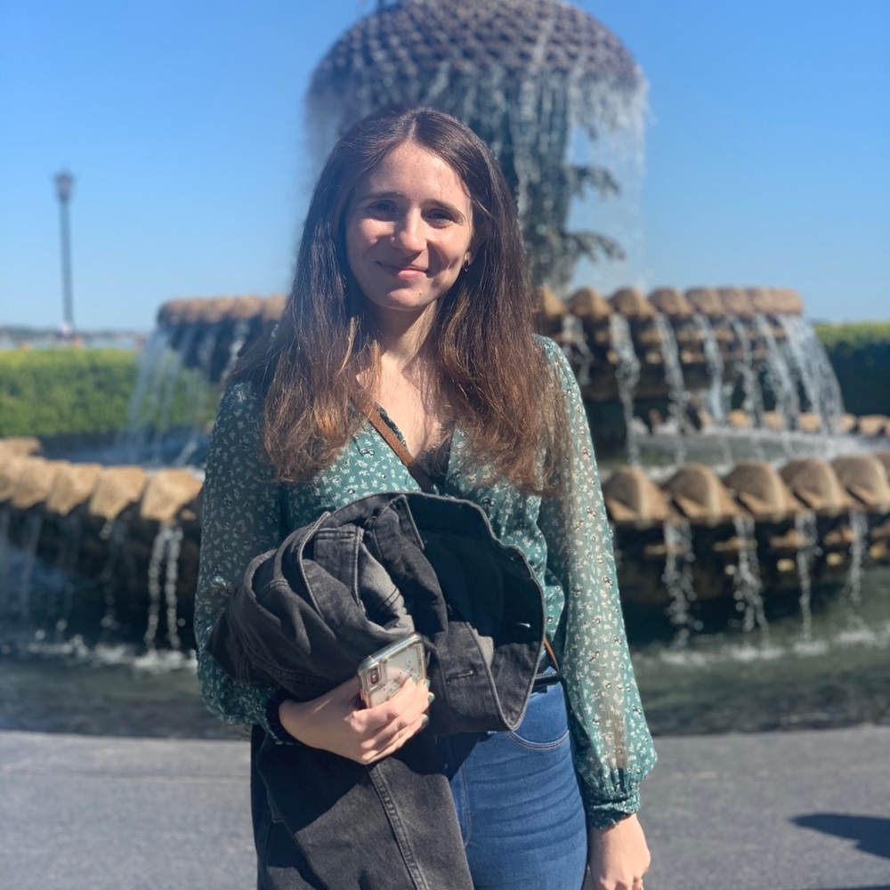 Meet your Posher, Jessica